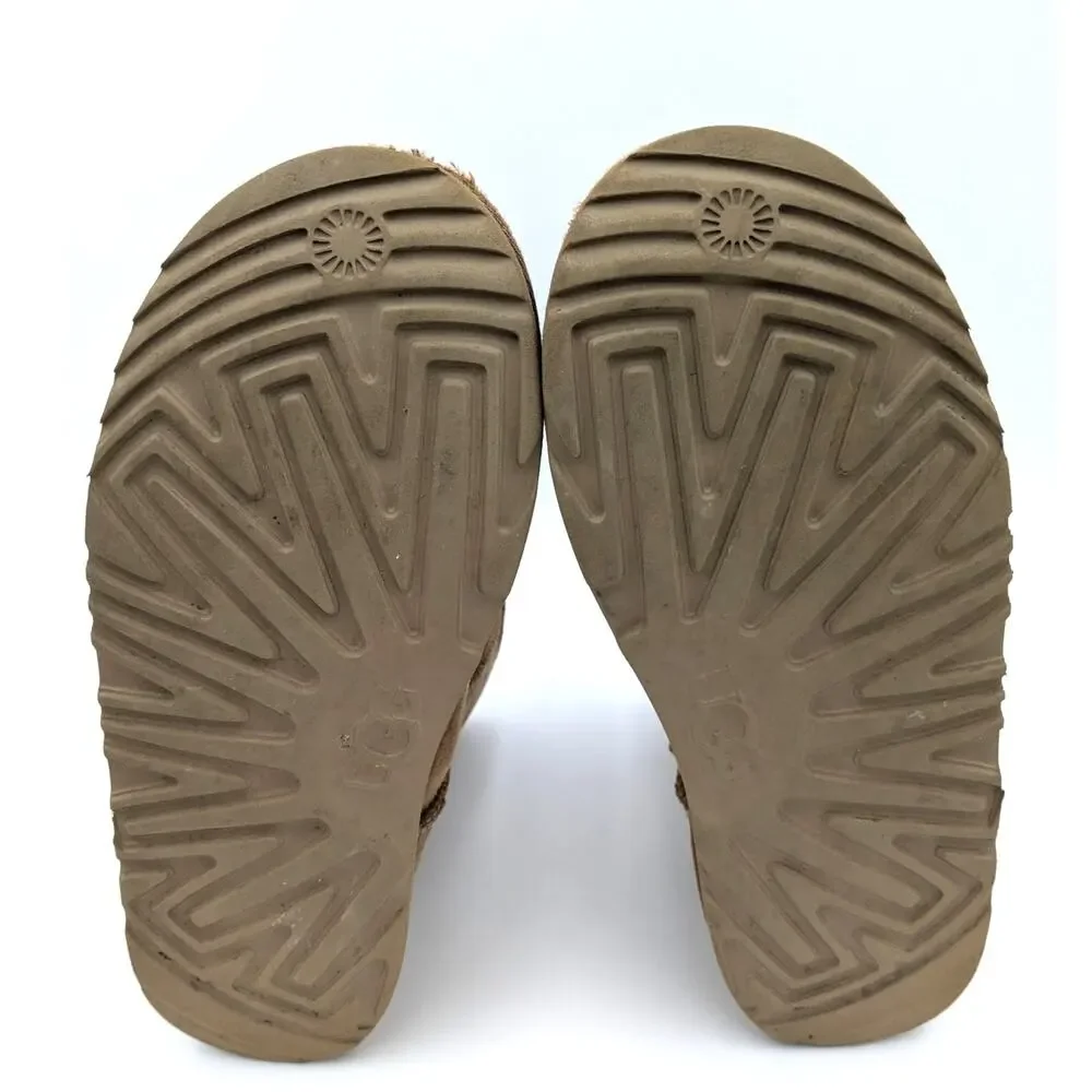 UGG Australia Classic Short II Winter Boots Kids' Chestnut Size US6 EU38